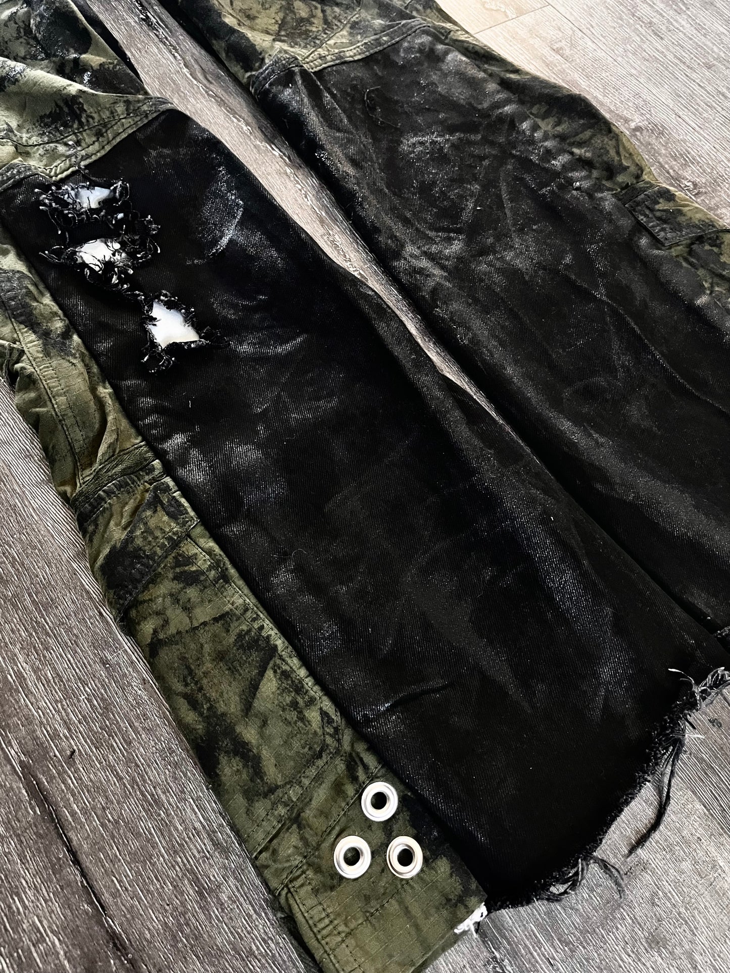 GREEN INDUSTRIAL OIL SPILL